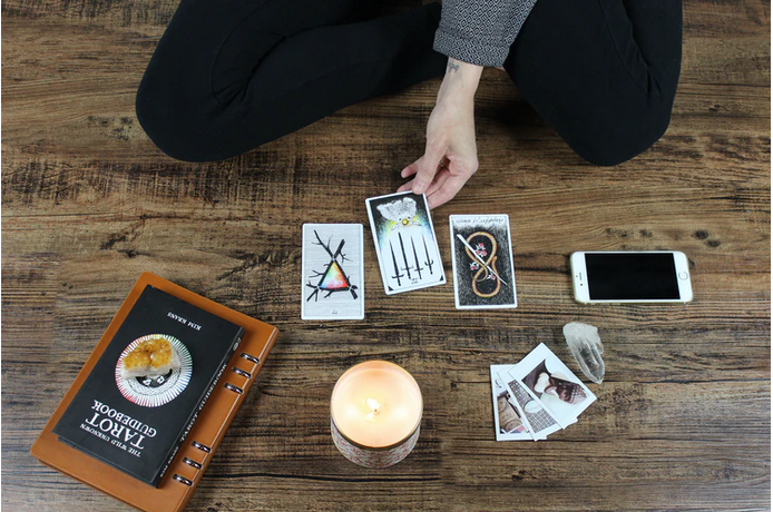 online tarot card reading